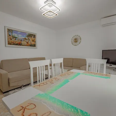 公寓 Ajla Sarandë